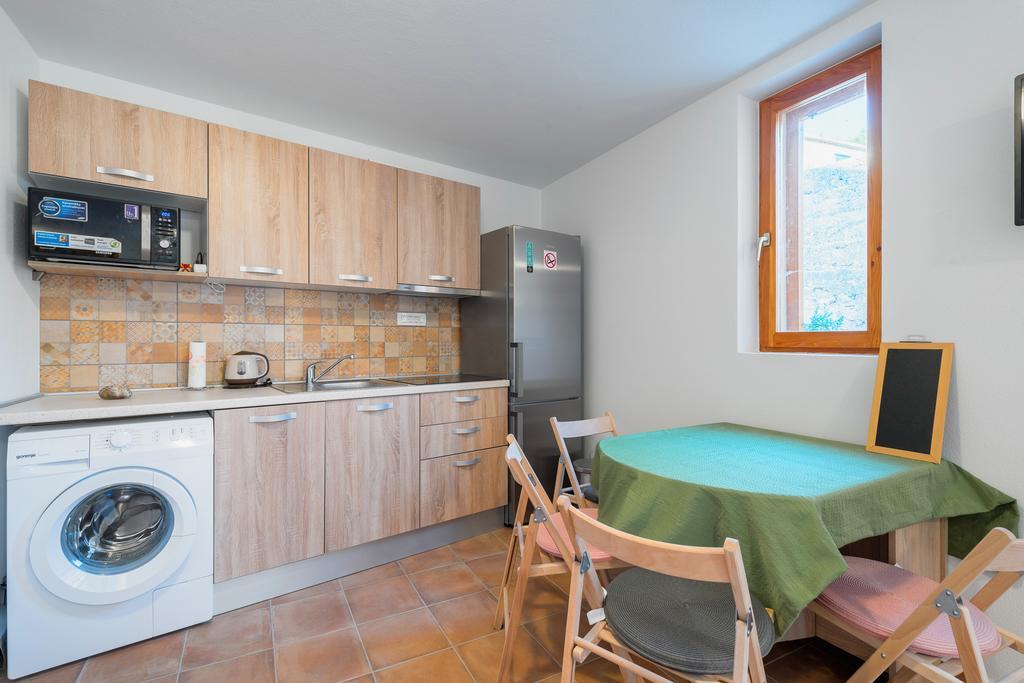 Apartment Pod Kastilom Jelsa  Zewnętrze zdjęcie